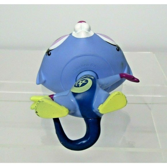 Littlest Pet Shop Bunny Action Figure Blue Wings 5 Inches - Picture 7 of 9